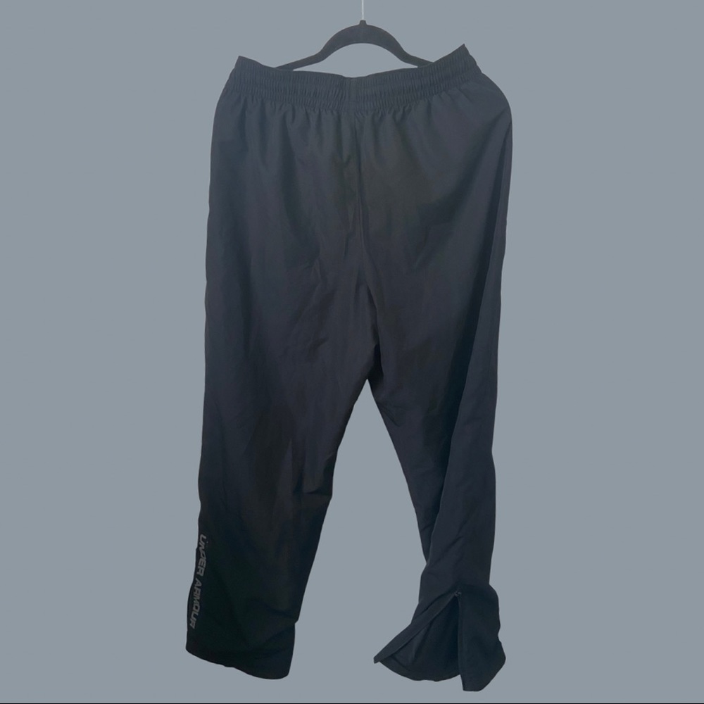 Under Armor Men’s Activewear Black Workout Pants